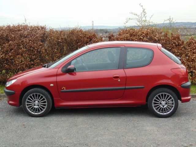 2005 PEUGEOT 206 1.4 S image 2