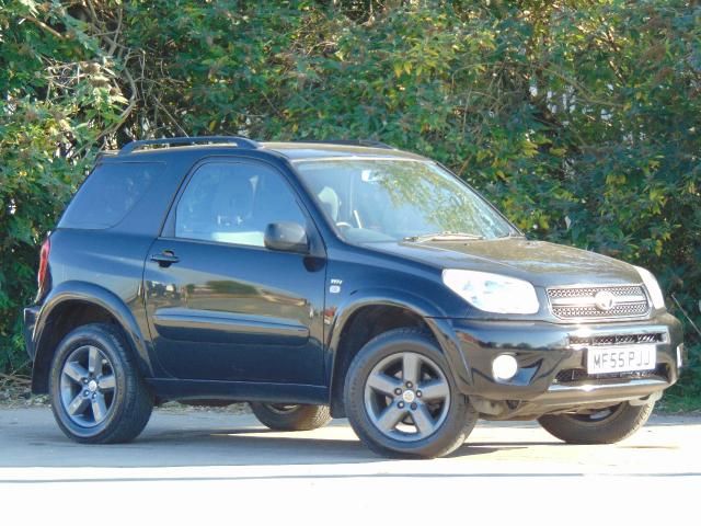 2005 TOYOTA RAV4 2.0 XT-R VVT-I image 1