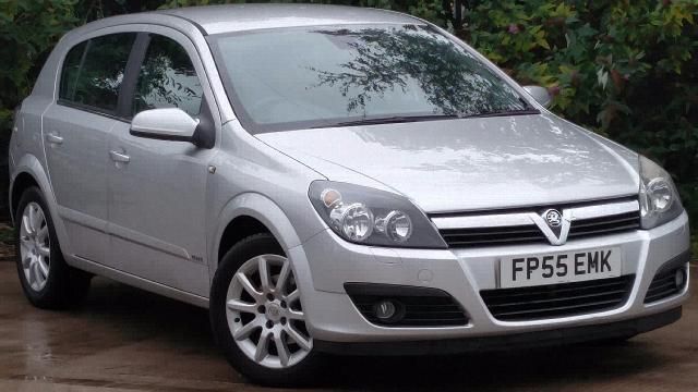 2005 VAUXHALL ASTRA 1.7 CDTI image 1