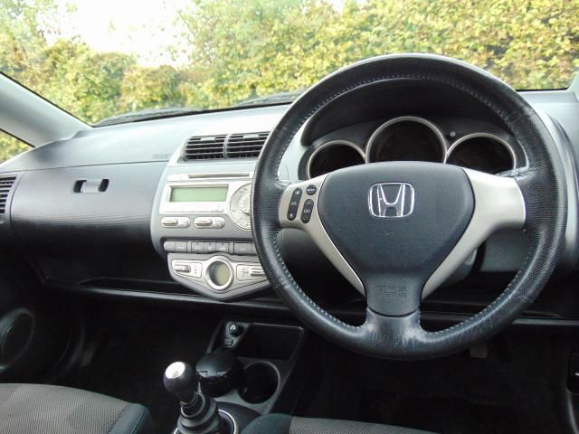 2006 HONDA JAZZ 1.3 DSI SPORT image 4