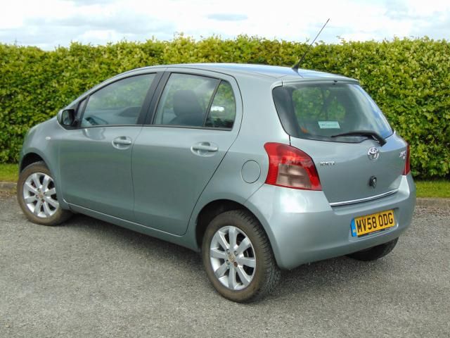 2008 TOYOTA YARIS 1.3 TR VVTI image 3