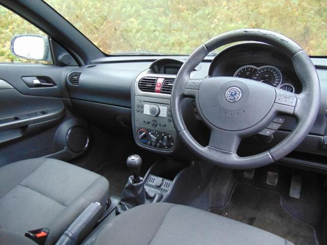 2006 VAUXHALL TIGRA 1.4 16V image 4