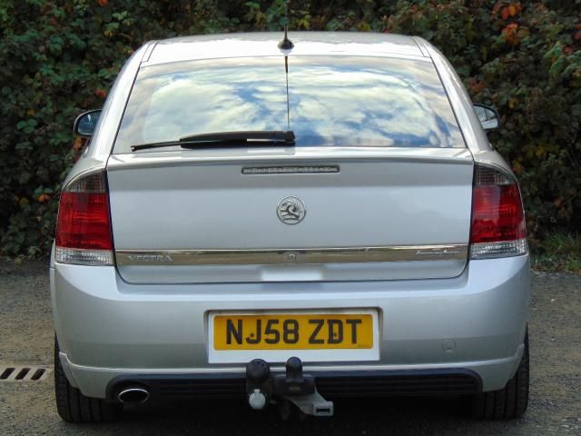 2008 VAUXHALL VECTRA 1.8 VVT image 3