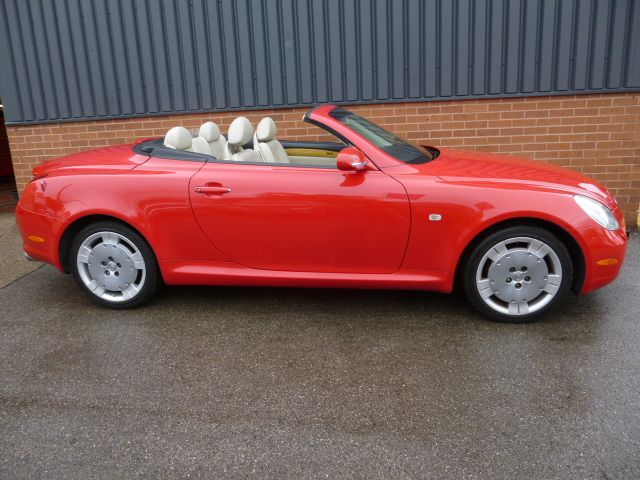 2003 LEXUS SC 430 4.3 CONVERTIBLE image 2