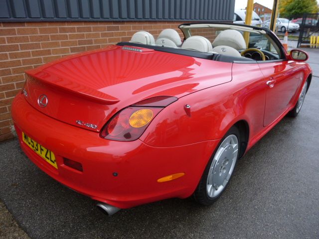 2003 LEXUS SC 430 4.3 CONVERTIBLE image 3