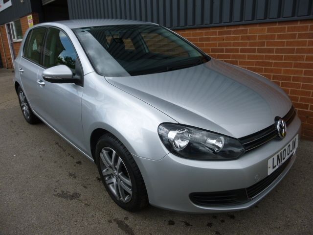 2010 VOLKSWAGEN GOLF 1.6 TDI SE image 1
