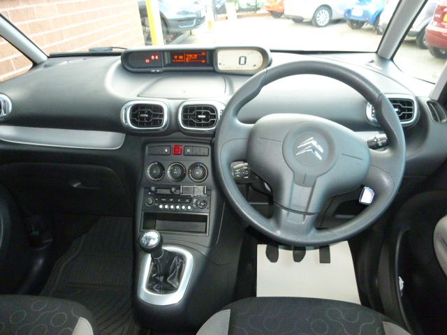 2011 CITROEN C3 PICASSO VTR PLUS HDI image 4