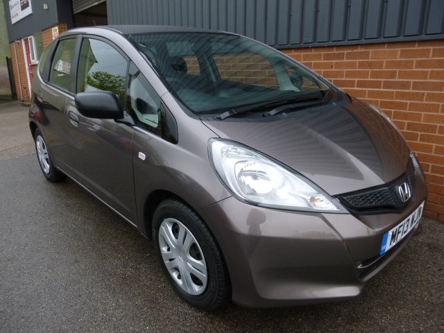 2013 HONDA JAZZ 1.2 I-VTEC S image 1