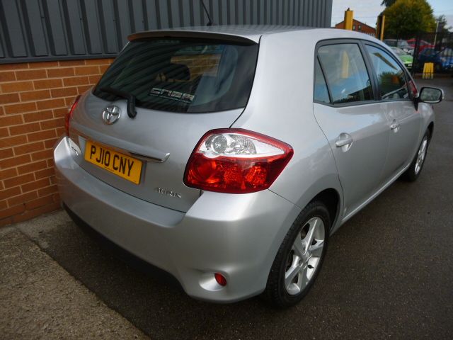 2010 TOYOTA AURIS 1.6 image 2
