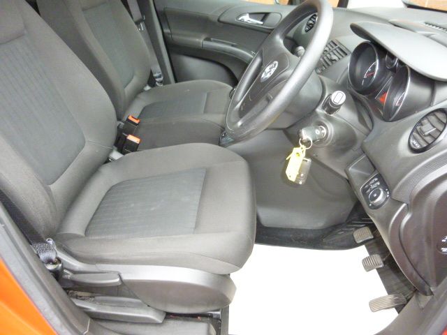 2010 VAUXHALL MERIVA 1.4 S image 4
