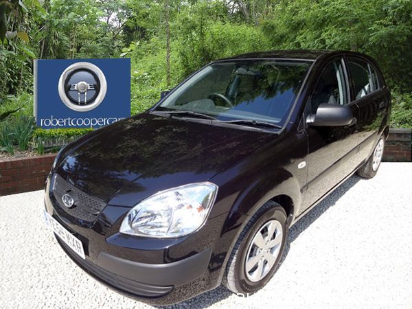 2009 Kia Rio 1.4 image 1