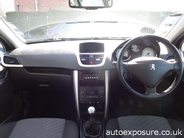 2009 Peugeot 207 1.6 HDi Sport image 4