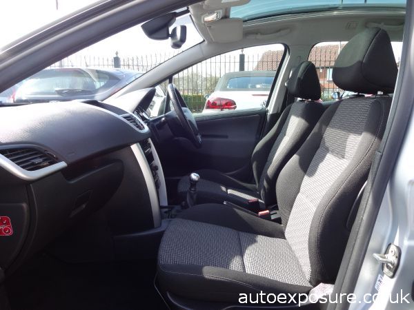 2009 Peugeot 207 1.6 HDi Sport image 5