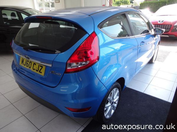 2010 Ford Fiesta 1.25 Zetec image 3