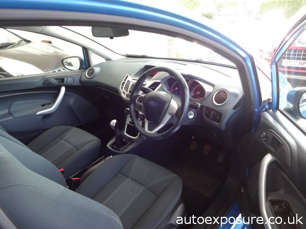 2010 Ford Fiesta 1.25 Zetec image 4