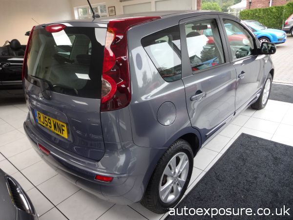 2010 Nissan Note 1.6 Acenta Auto image 3
