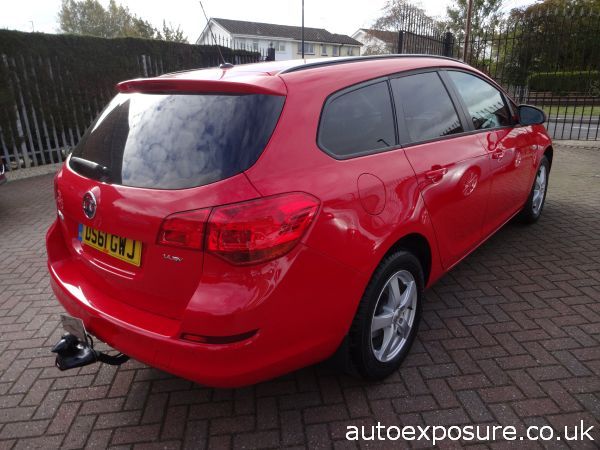 2011 Vauxhall Astra 1.4i 16V image 2