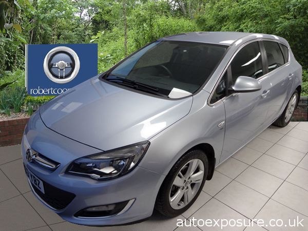 2013 Vauxhall Astra 1.6i 16V SRi image 1