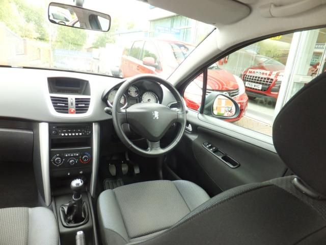 2012 PEUGEOT 207 1.6 HDI image 4