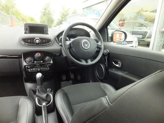 2012 RENAULT CLIO 1.2 image 4