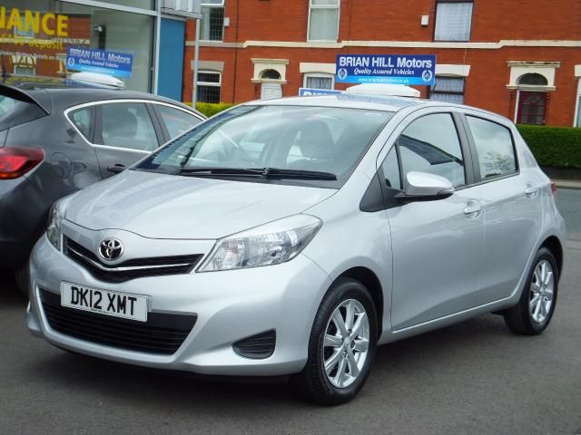 2012 TOYOTA YARIS 1.3 VVT-I image 1