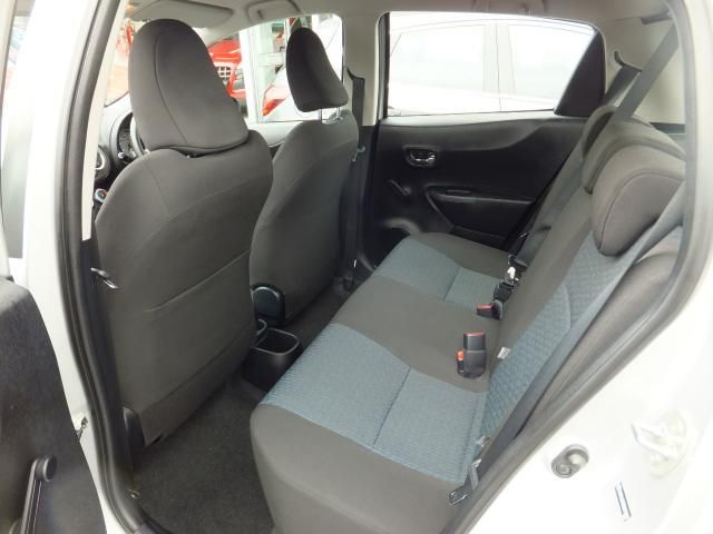 2012 TOYOTA YARIS 1.3 VVT-I image 5