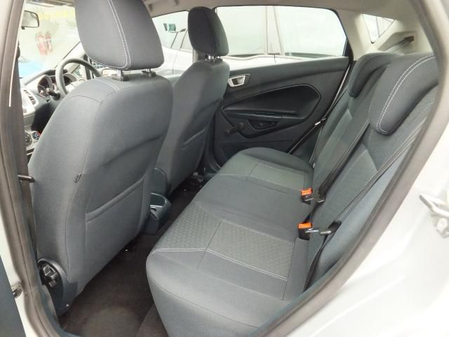 2012 FORD FIESTA 1.4 ZETEC 16V image 5