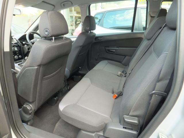 2012 VAUXHALL ZAFIRA 1.6 image 5