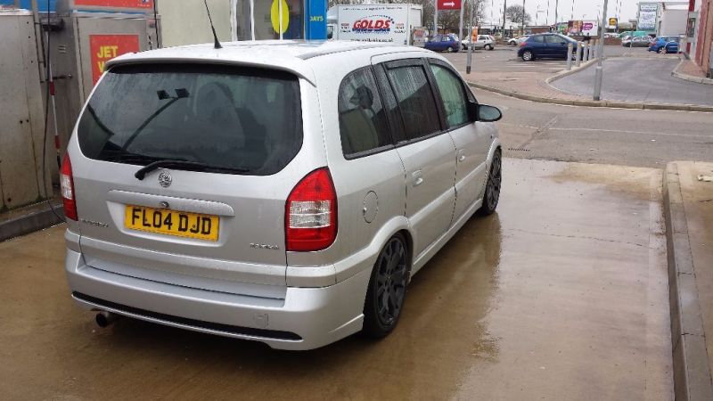 2004 Vauxhall Zafira gsi image 2