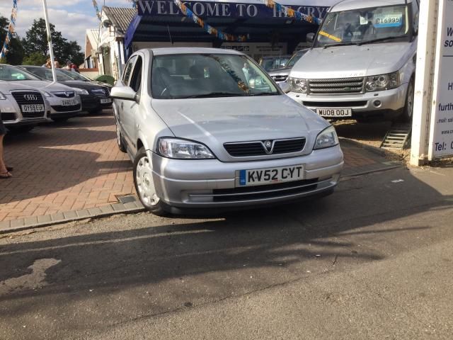 2002 VAUXHALL ASTRA 1.6 CLUB image 1