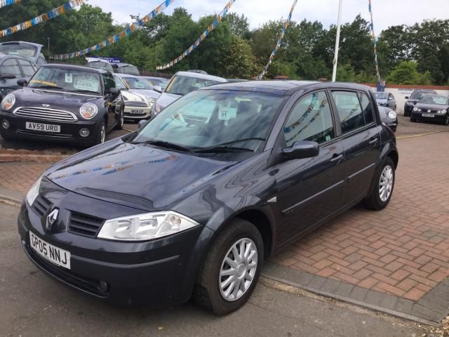 2005 RENAULT MEGANE 1.4 SL image 2