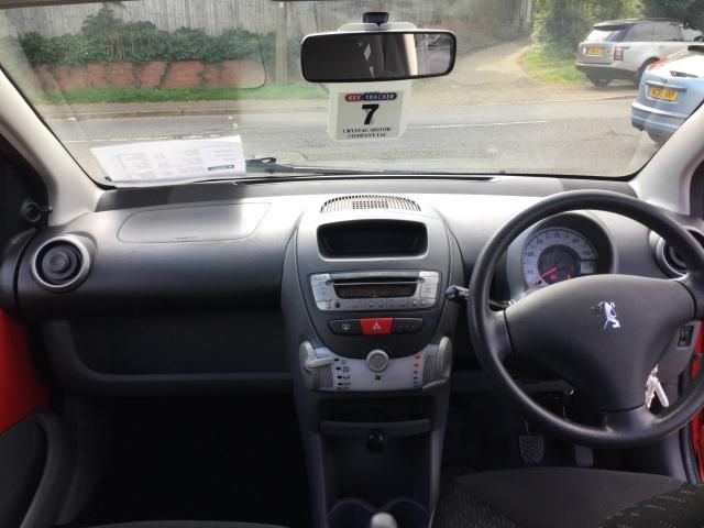 2010 PEUGEOT 107 1.0 URBAN image 4