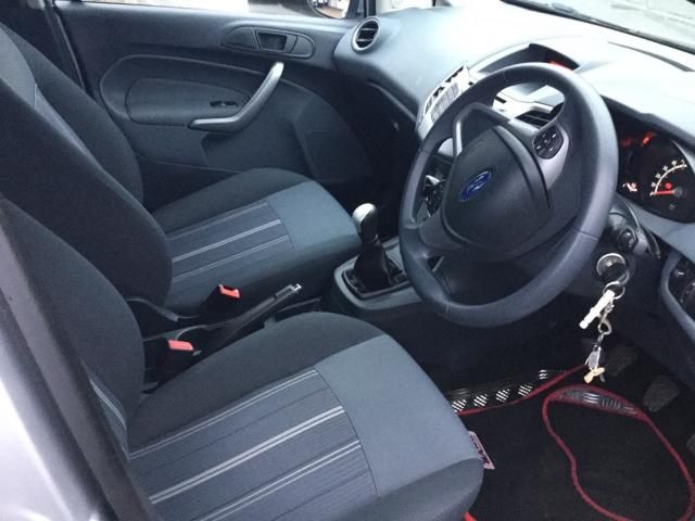 2010 FORD FIESTA 1.2 EDGE image 5