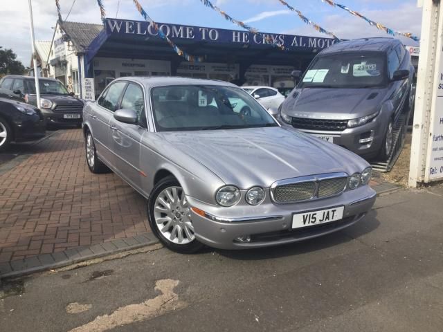 2004 JAGUAR XJ 3.0 V6 SE image 1