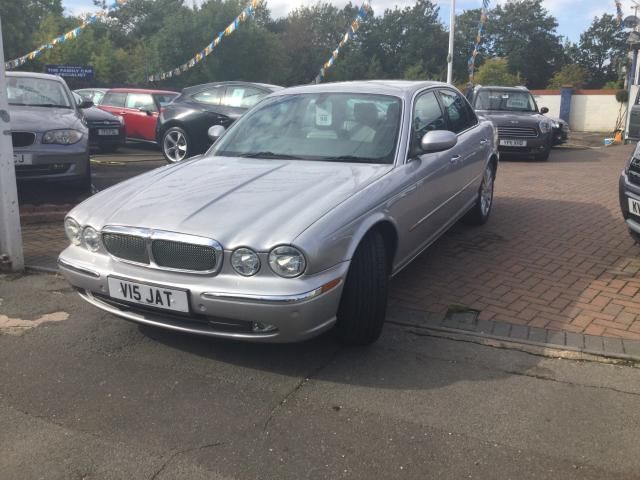 2004 JAGUAR XJ 3.0 V6 SE image 2
