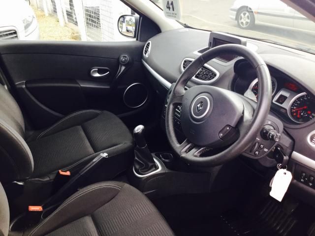 2009 RENAULT CLIO 1.1 image 5