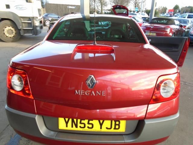 2005 RENAULT MEGANE 1.6 image 3