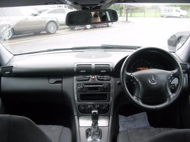 2004 MERCEDES-BENZ C CLASS C180 KOMPRESSOR image 4