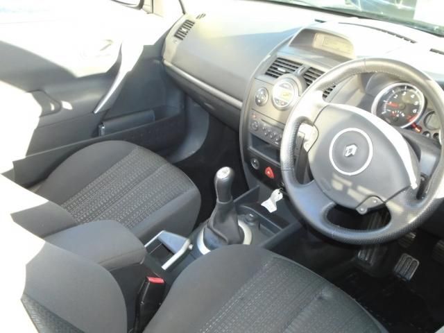 2008 RENAULT MEGANE 1.6 image 4