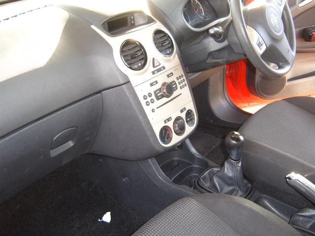 2010 VAUXHALL CORSA 1.0 ACTIVE image 5