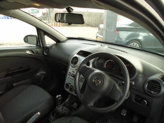 2011 VAUXHALL CORSA 1.2 S CDTI image 4