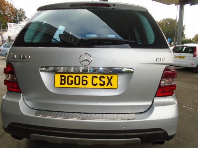 2006 MERCEDES-BENZ M CLASS 3.0 ML320 CDI SPORT image 3