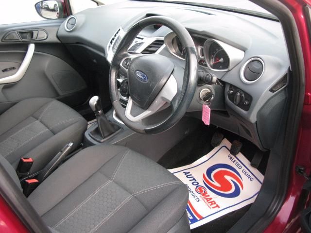 2009 FORD FIESTA 1.4 ZETEC TDCI image 5