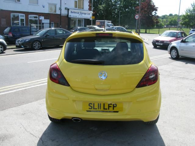 2011 VAUXHALL CORSA 1.2 LIMITED EDITION image 3