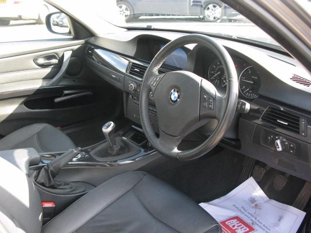 2009 BMW 3 SERIES 2.0 318D SE image 5
