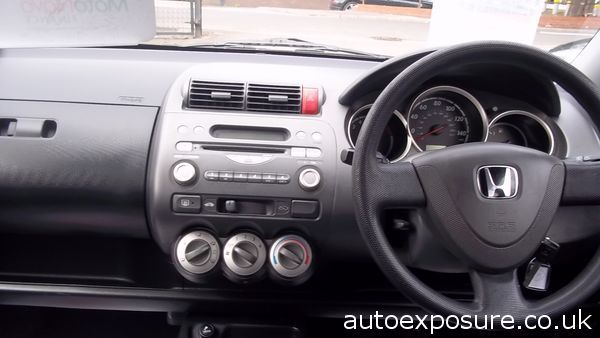 2005 Honda Jazz 1.2 i-DSI S image 4