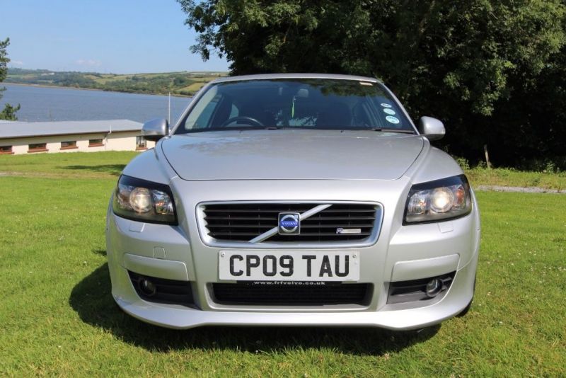 2009 VOLVO C30 image 1