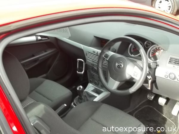 2007 Vauxhall Astra 1.9 CDTi SRi image 4