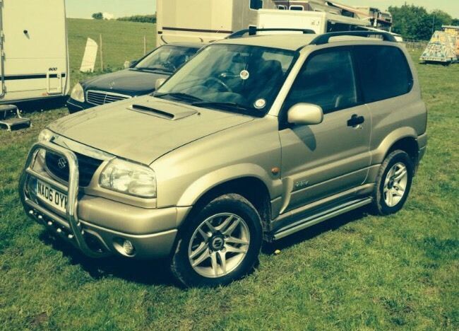 2006 Suzuki Vitara Sport. 2litre. MOT until April 16! image 1