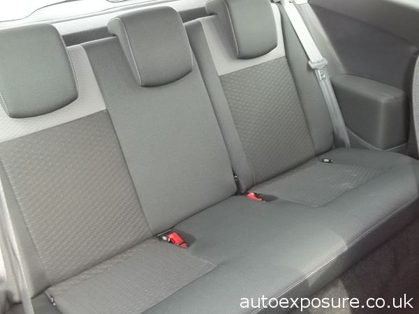 2011 Renault Clio 1.6 Auto image 4